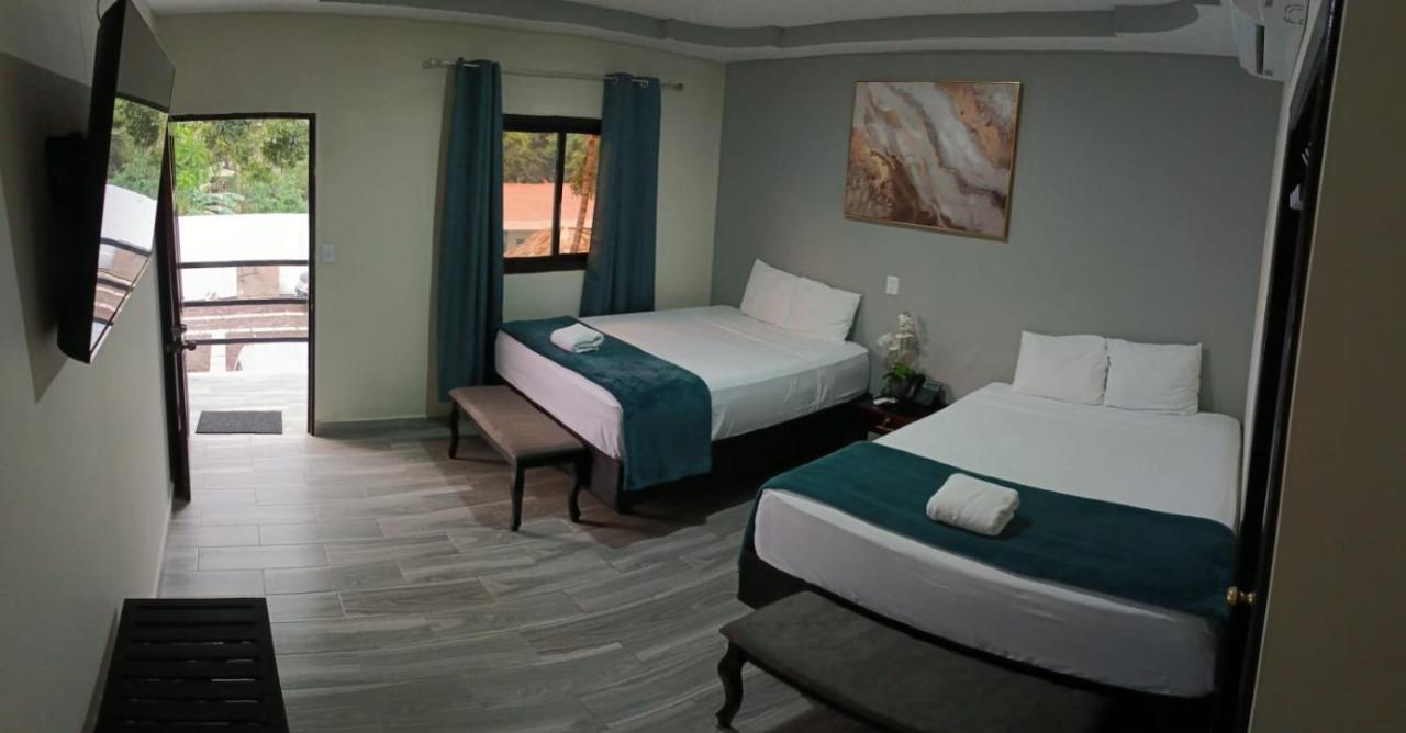Mi Tierra Hotel Y Restaurante San Luis Εξωτερικό φωτογραφία