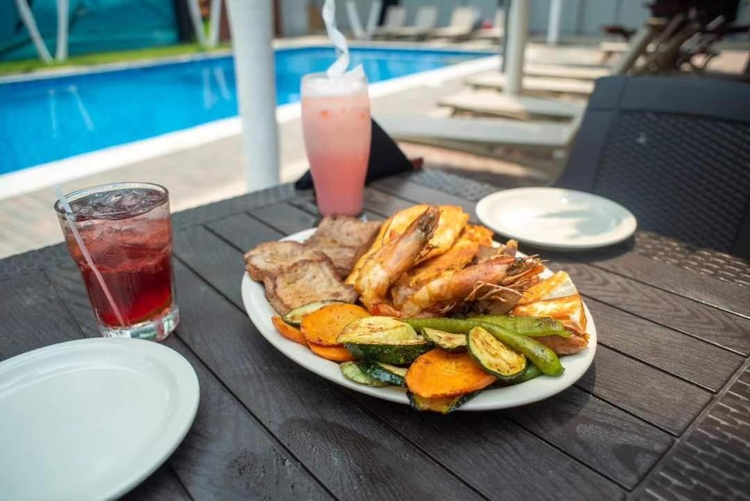 Mi Tierra Hotel Y Restaurante San Luis Εξωτερικό φωτογραφία